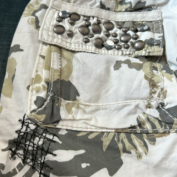 Miss Me Designer Mini Skirt with Studs & Embroidery-kids sz 14 - Picture 12 of 16